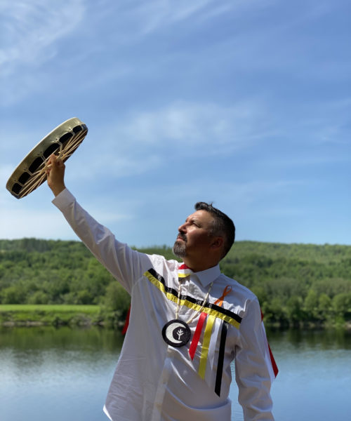 Multi-Award-Nominated New Brunswick-based Indigenous Singer/Songwriter Mike Bern Pays Tribute to “Ancestors” with Release of New Folk-Rock Single