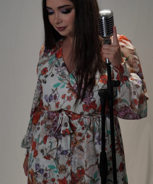 Rising Pop Singer Filomena Croce Releases “Renaissance” Single