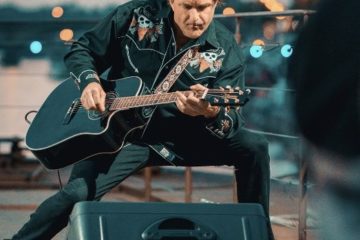 Punk Pioneer Eugene Ripper Drops New Single “Battle of the Punks and Pushers” Ahead of Fall Tour