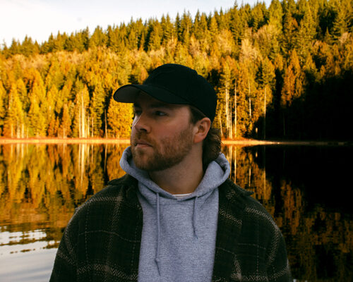 Vancouver Country Rising Star JUSTIN MATTOCK Goes Back To The Bar For “Where I Come to Drink”