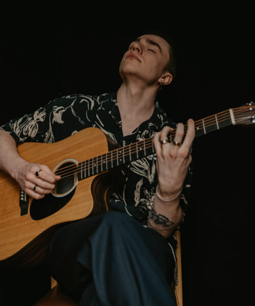 Simon Roosé – A Musical journey with Love