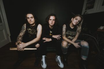 Hard Rock Titans THE SPACE BETWEEN Unleash Powerful New Single ‘Crooked & Hollow’