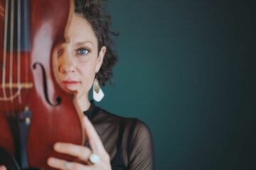 2024 ECMA Winner Gina Burgess Captures The Hibernation State of Magical Worlds With “Kingsburg Blues” from Her New Album ISNOW