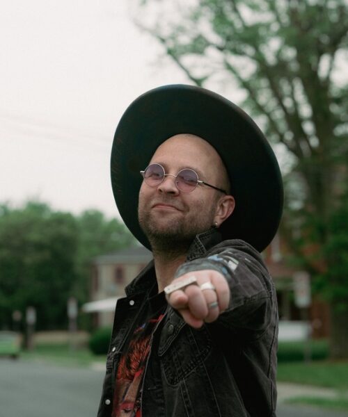 Spinal Slap: Singer Songwriter Danny Lamb’s “Champion” Shows Real Backbone