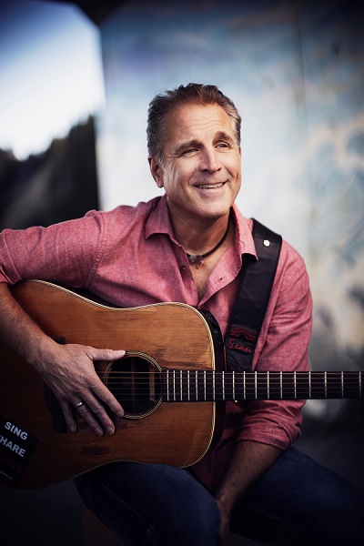 Séan McCann Extends His ‘Great Big Canadian Road Trip’ with New Fall 2025 Tour Dates 