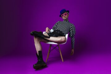 HERDD Re-Ignites a Queer Pop-Rock Firestorm with Bold Cover of Rough Trade’s ‘High School Confidential’
