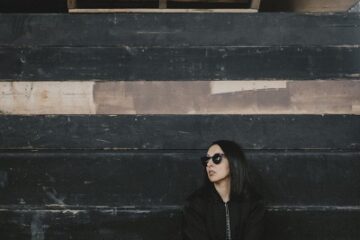 Dream Pop Artist Eau the Music Finds Hope in Silence on New Single “In This Silence,” Announces Debut Album ‘Light in the Dark’ 