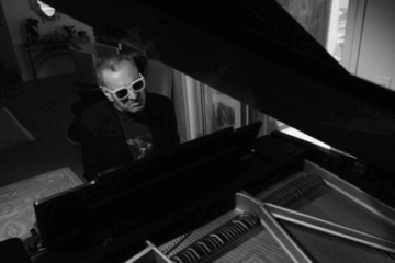 Boston/Florida Singer-Songwriter Micah Sheveloff Shares New Single “Someone There For Me,” Co-Written by Gary Cherone